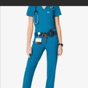 Figs Catarina one pocket scrub top